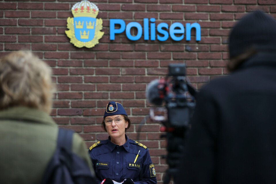 Emelie Kullmyr, områdespolischef i Storgöteborg under en pressträff på fredagen med anledningen av skjutningen mot en polisbostad.