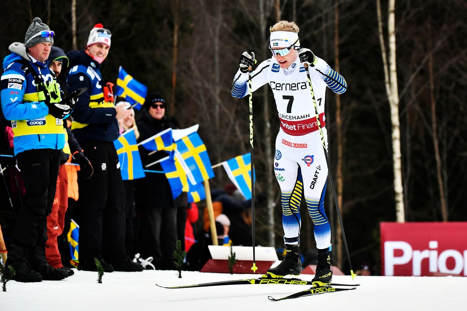 Sveriges Björn Sandström under lördagens tävling i 15 km fristil herrar, individuell start i världscupstävlingarna i skidor i Ulricehamn.
Foto Björn Larsson Rosvall