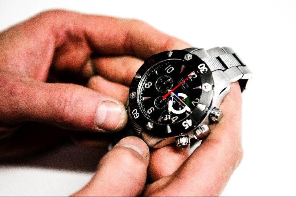 Här är en Zenith-klocka som pantbanken bjuder ut på auktion med utropspriset 25 000 kronor. Nypriset är 80 000 kronor.