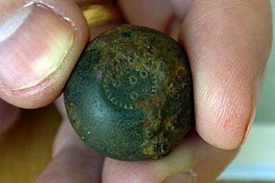 Ett viktmått från medeltiden var ett av fynden i Kiaby