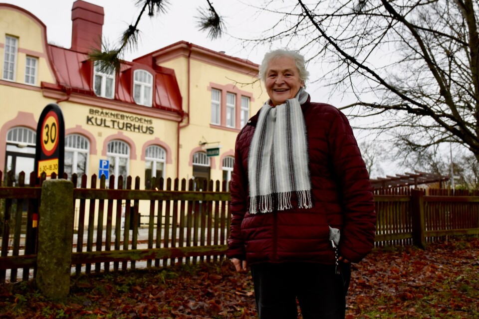 Priset får hon bland annat får sitt fleråriga arbete med att utveckla och synliggöra kulturhuset i Bräkne-Hoby.