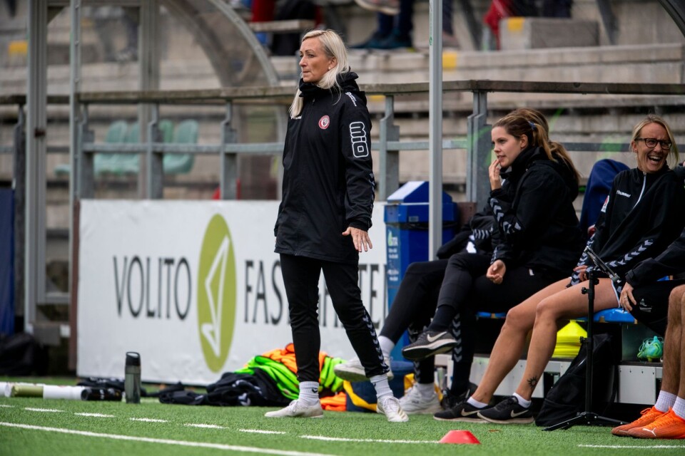 Trainer Elisabet 'Beta' Gunnarsdottir was pleased with the match. ”It feels good. We've played three matches here without losing”.