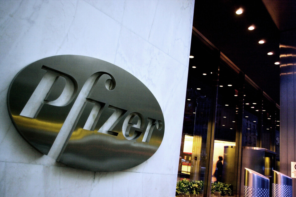 Läkemedelsjätten Pfizer klår förväntningarna trots kraftiga fall nedåt för både vinst och försäljning. Arkivbild