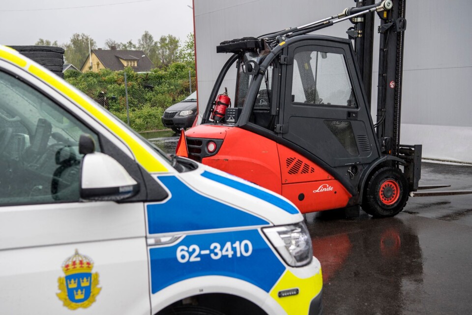 En av de misstänkta gärningsmännen i truckdramat på Jämjöföretaget Montex i fredags har nu i sin tur polisanmält personalen på företaget för att ha tillgripit hans bil.