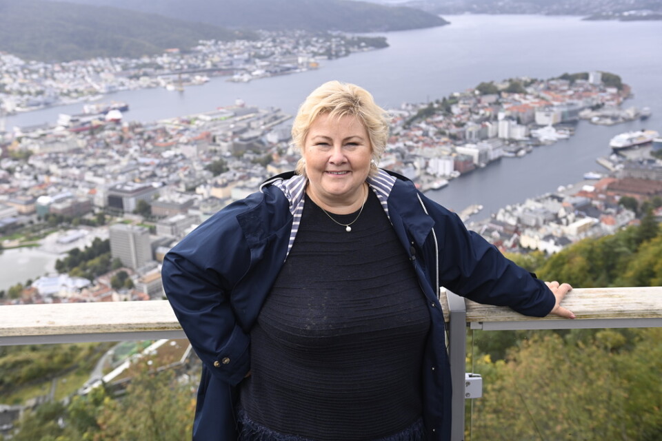 Under åtta år har Norge styrts av en högerregering under ledning av Høyres partiledare Erna Solberg. Hon avslutade sin valkampanj på hemmaplan i Bergen.