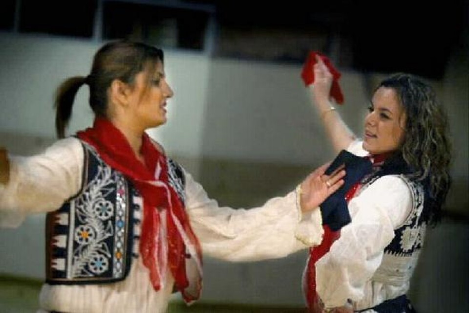 Dans av albanska föreningen från Värnamo.
