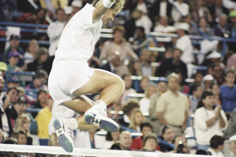 Stefan Edberg visar glädje efter att han tagit hem segern i US Open för 30 år sedan, 1992.