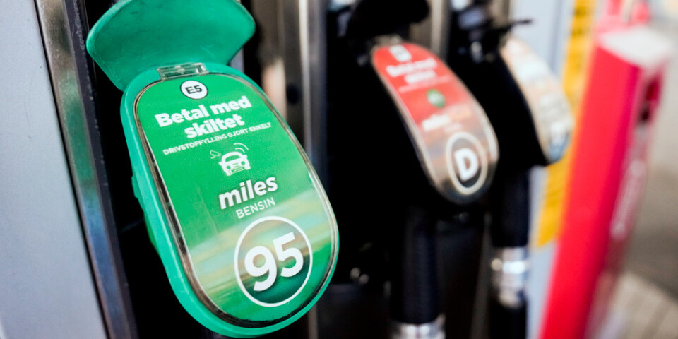 Priset på 95-oktanig bensin höjs till över 20 kronor per liter. Arkivbild