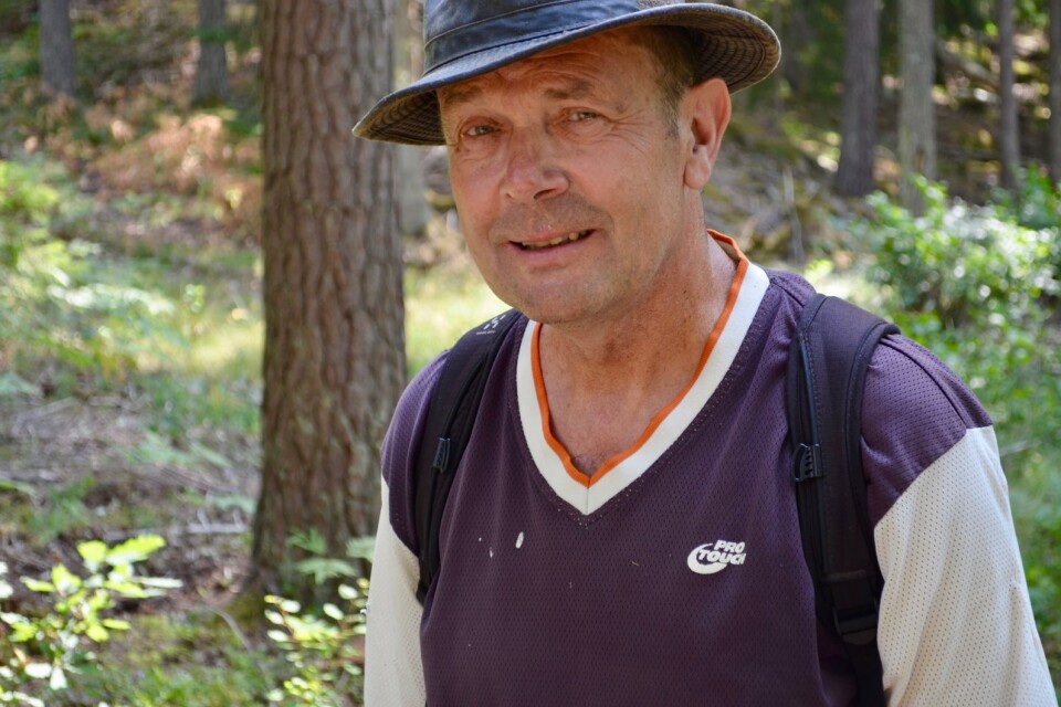 Christer Ek är nöjd med att få hjälp att inventera skog.
